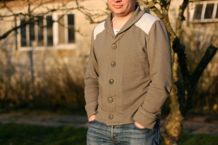 Newcastle Cardigan Thread Theory, avr. 2015 Newcastle Cardigan Thread Theory